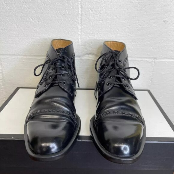 TOD's Women's Cap Toe Black Leather Ankle Boots Thread Accent Lace up Size 8 US - Picture 1 of 11